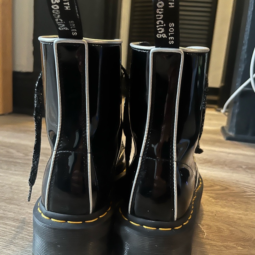 Dr. Martens Molly Black Patent Platform Lace-Up Boots - Picture 3 of 4